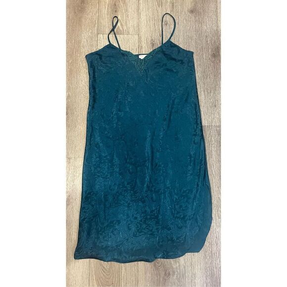 Cachet Vintage Shiny Emerald Nightgown and Robe Set Large No Belt - Picture 3 of 13